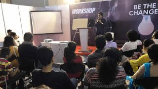 specialists professional speaker mumbai Pavan Priakash Badllani - Celebrity Graphology Expert and Motivational Speaker