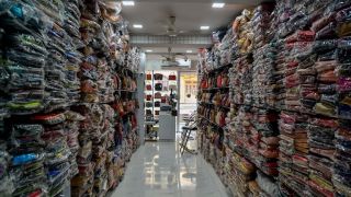 stores to buy women s backpacks mumbai Classy Bags