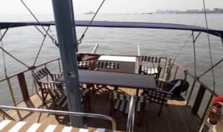 boat tours mumbai Gateway Fun Sailing